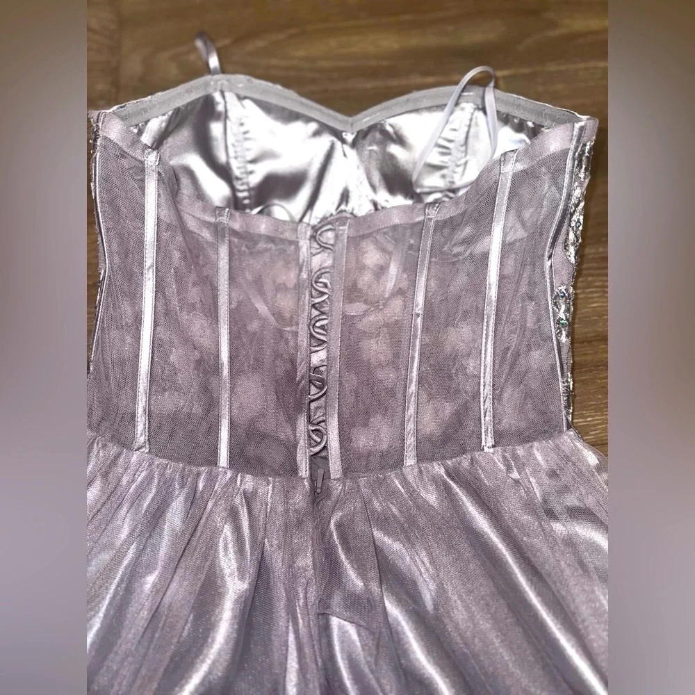 Blondie Nites dusky lavender Strapless  Embellished lace & Chiffon Gown Size 5